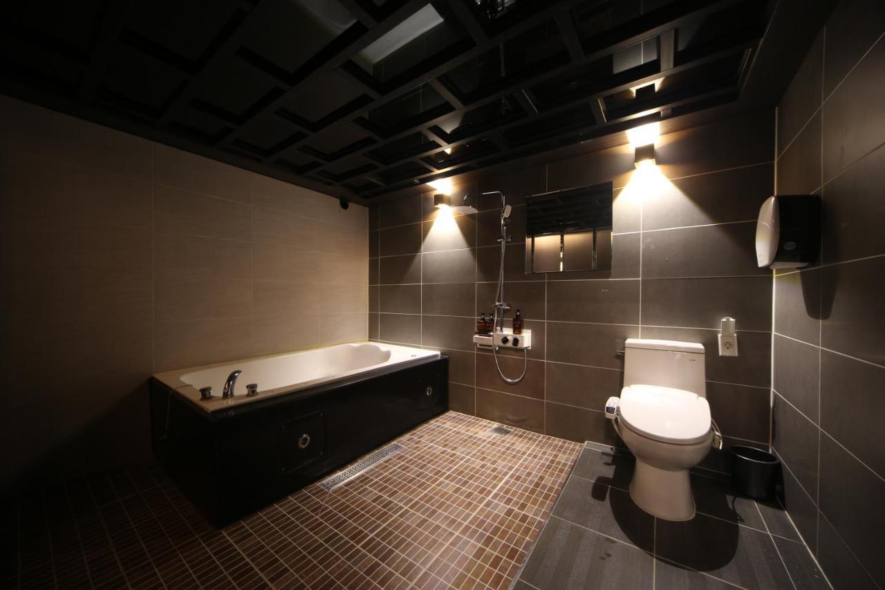 Hotel Yeogiatte Daegu Station Exterior foto